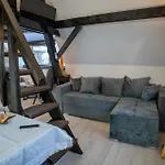 Barrique 26 - Breakfast Delivered & Minibar - Free Parking - Old Town Apartment