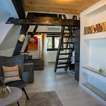 Barrique 26 - Breakfast Delivered & Minibar - Free Parking - Old Town Apartment