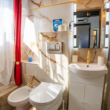 Barrique 26 - Breakfast Delivered & Minibar - Free Parking - Old Town Apartamento *