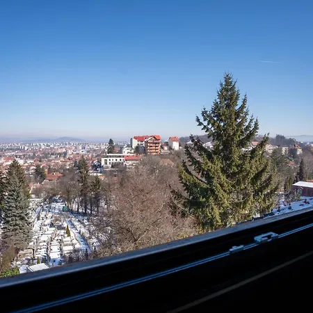 Barrique 26 - Breakfast Delivered & Minibar - Free Parking - Old Town Braşov