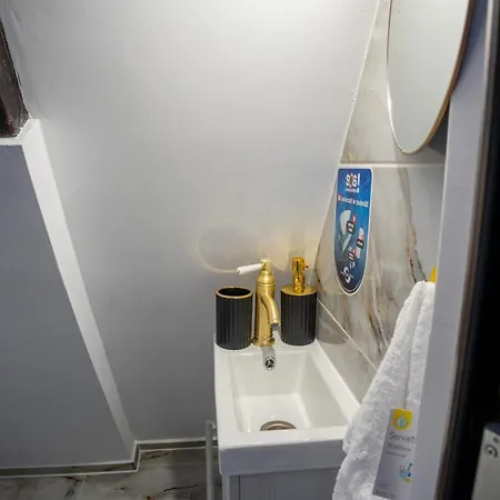 Apartament Barrique 26 - Breakfast Delivered & Minibar - Free Parking - Old Town *