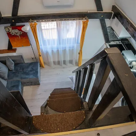 Barrique 26 - Breakfast Delivered & Minibar - Free Parking - Old Town * Brașov